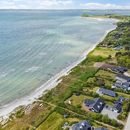 Elspeth - 25m From The Sea By Interhome Knebel