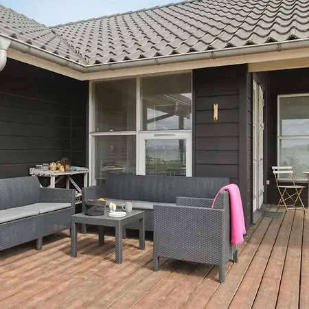 Elspeth - 25m From The Sea By Interhome *