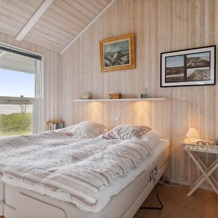 Elspeth - 25m From The Sea By Interhome